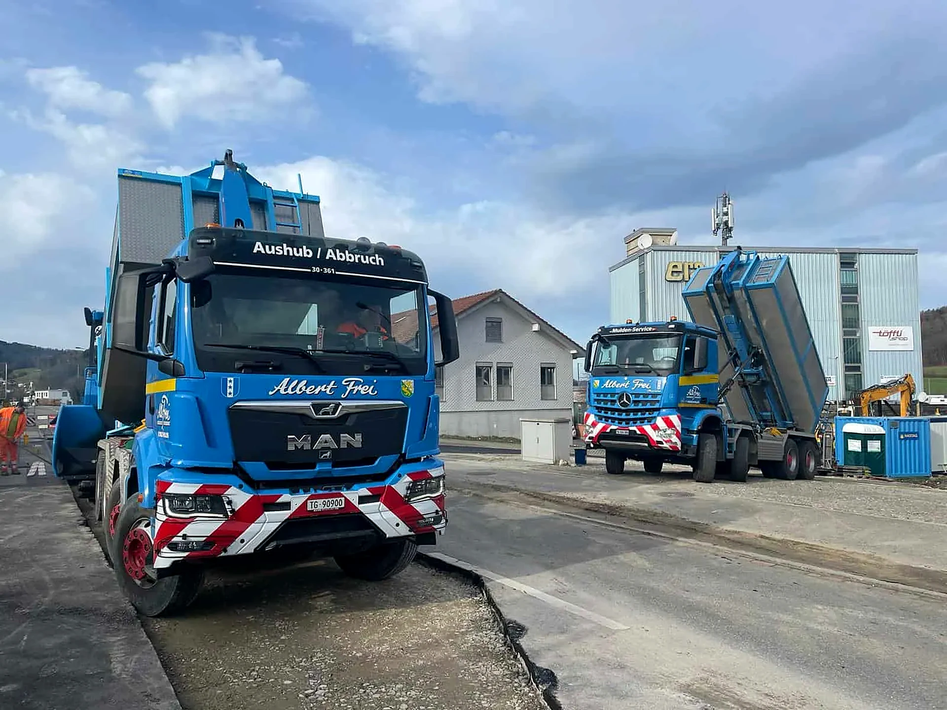 Fahrzeuge der Alb. Frei Transporte AG im Einsatz